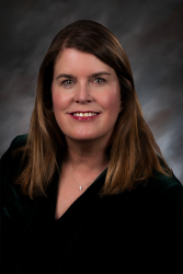 jennifer nolan headshot